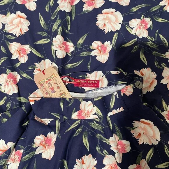 British Retro Bonny Pink Floral 50s Style Bonny Skirt UK 8 / US 4 - Picture 2 of 2